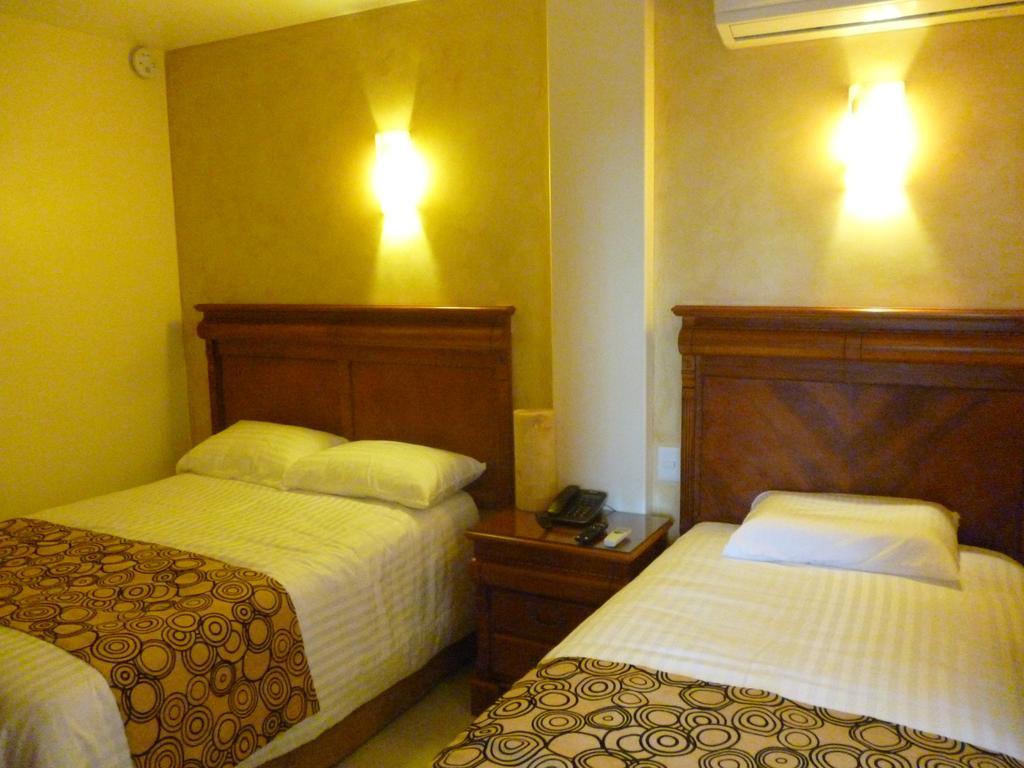 Quinta Roca Hotel Oaxaca الغرفة الصورة